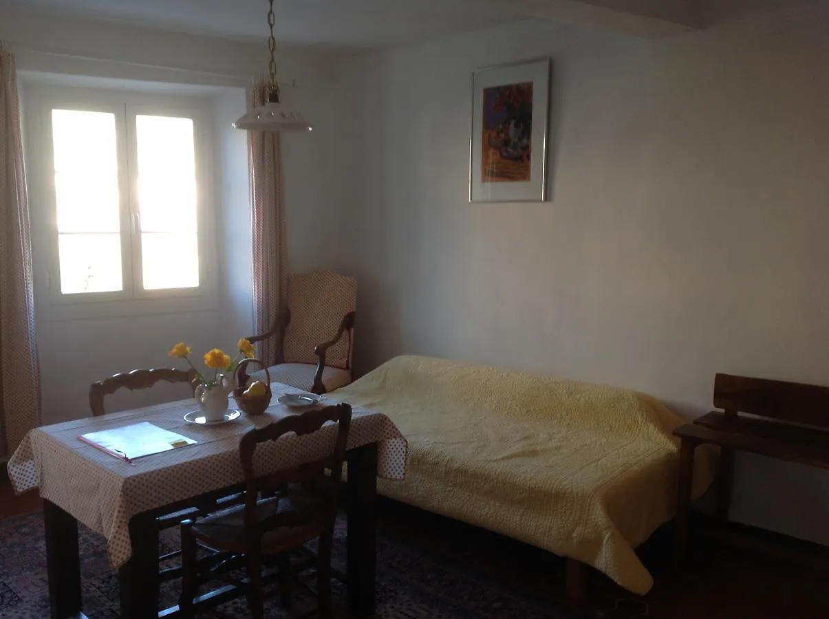 Auberge des Seigneurs Vence 2*,